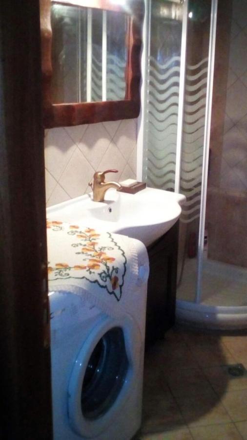فيلا La Casa Di Pietra كاربينيسي المظهر الخارجي الصورة