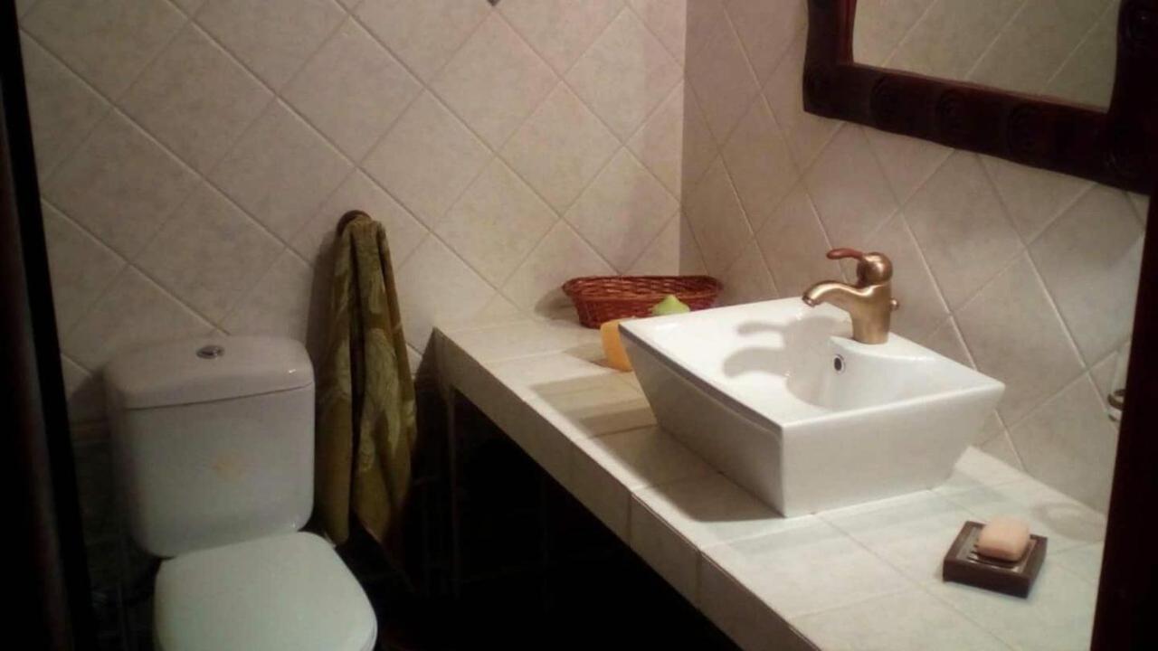 فيلا La Casa Di Pietra كاربينيسي المظهر الخارجي الصورة